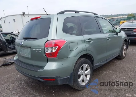 2015 Subaru Forester 2.5I Premium из США, поврежденный, VIN JF2SJADC2FH498133